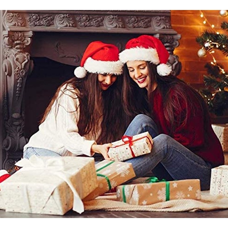 Aksamitna czapka Mikołaja na święta z pomponem