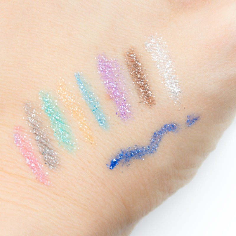 Kredka do oczu brokat