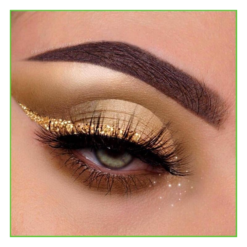 Kredka do oczu brokat