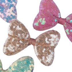 Spinka kokardka z cekinami