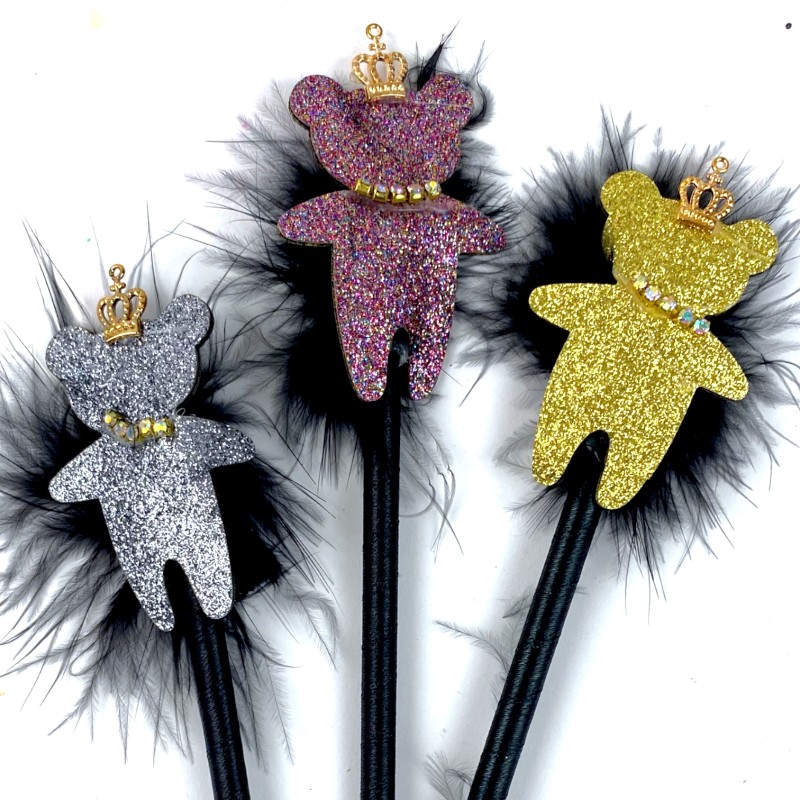 Długopis z brokatowym misiem