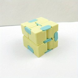 Infinity Cube kostka antystresowa pastel 3x3