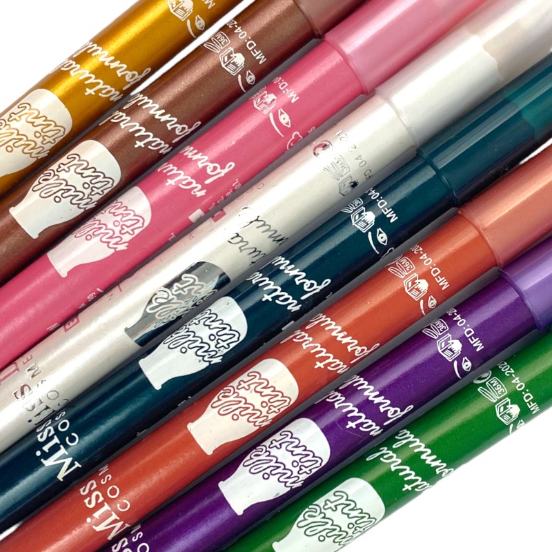 Kredka do oczu brokat