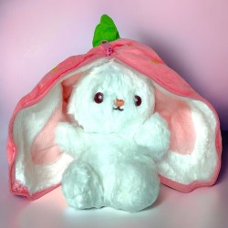 Maskotka pluszak Królik Króliczek w truskawce