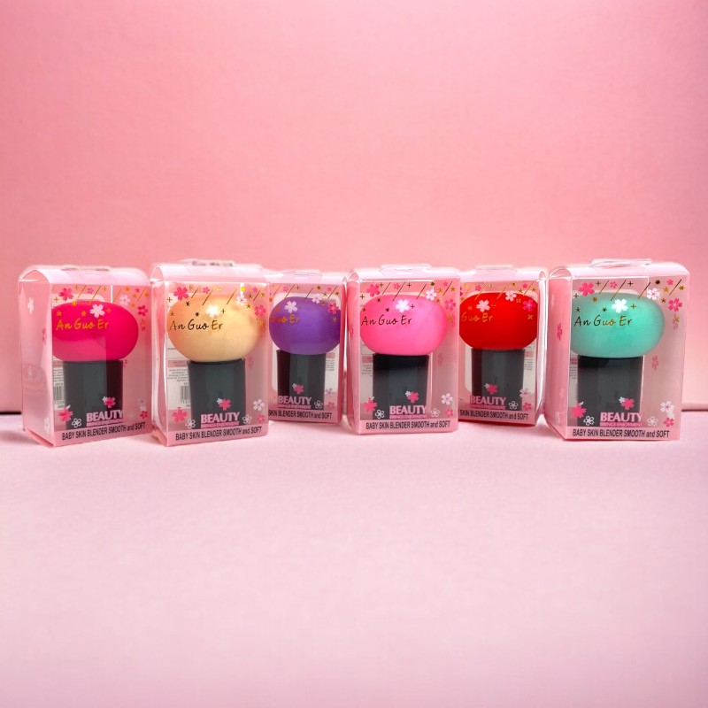 Różowa gąbka do makijażu 1 sztuka