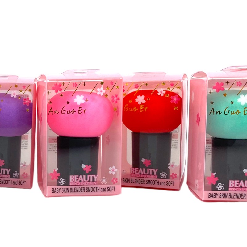 Różowa gąbka do makijażu 1 sztuka