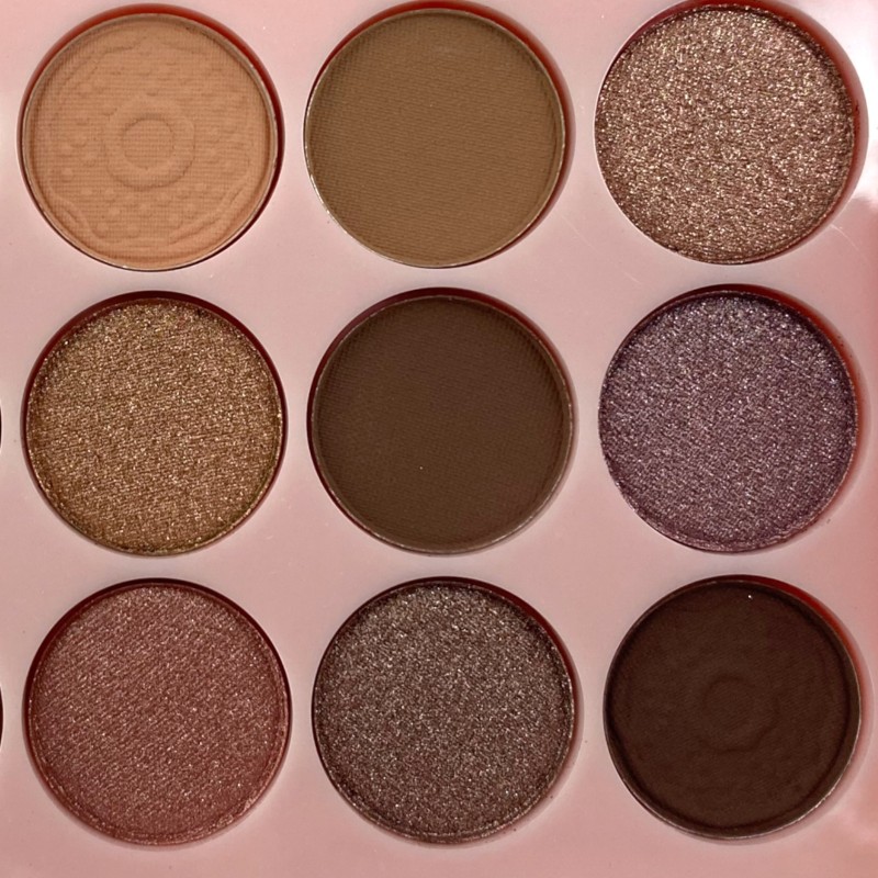 Paletka cieni cienie matowe i brokatowe smoke eyes glitter