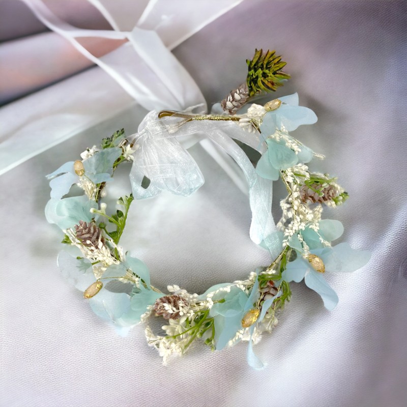 Delikatny i subtelny wianek w stylu boho