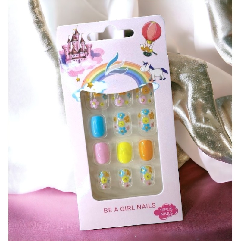 Paznokcie samoprzylepne kwiaty