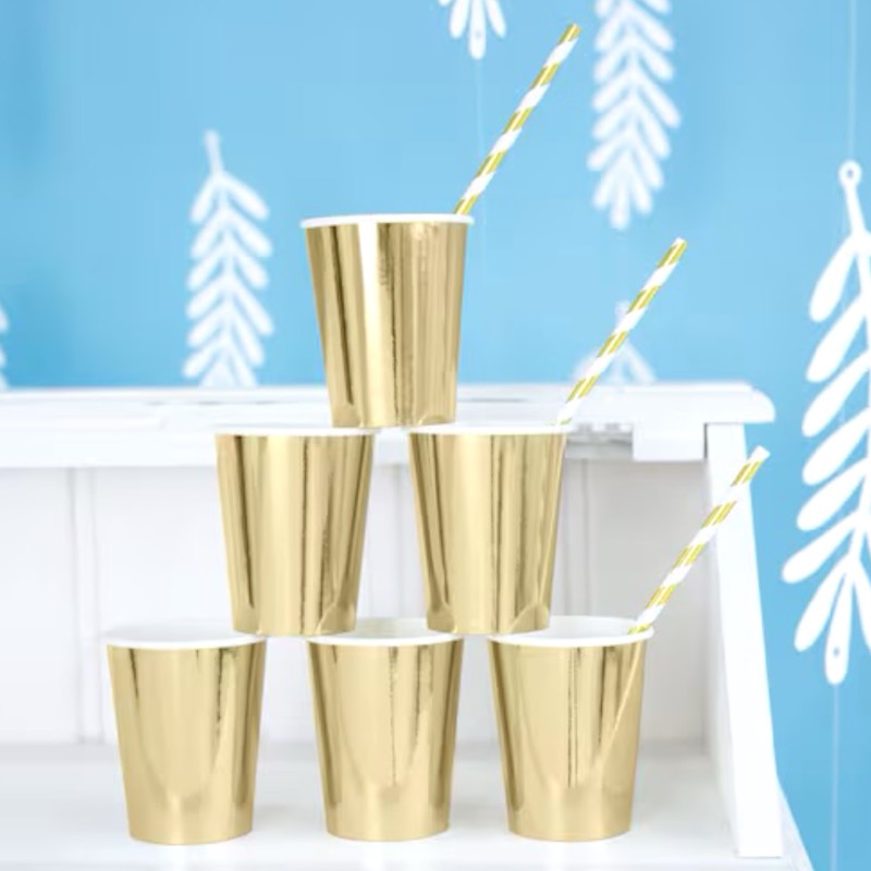 Kubeczki papierowe metaliczne złote