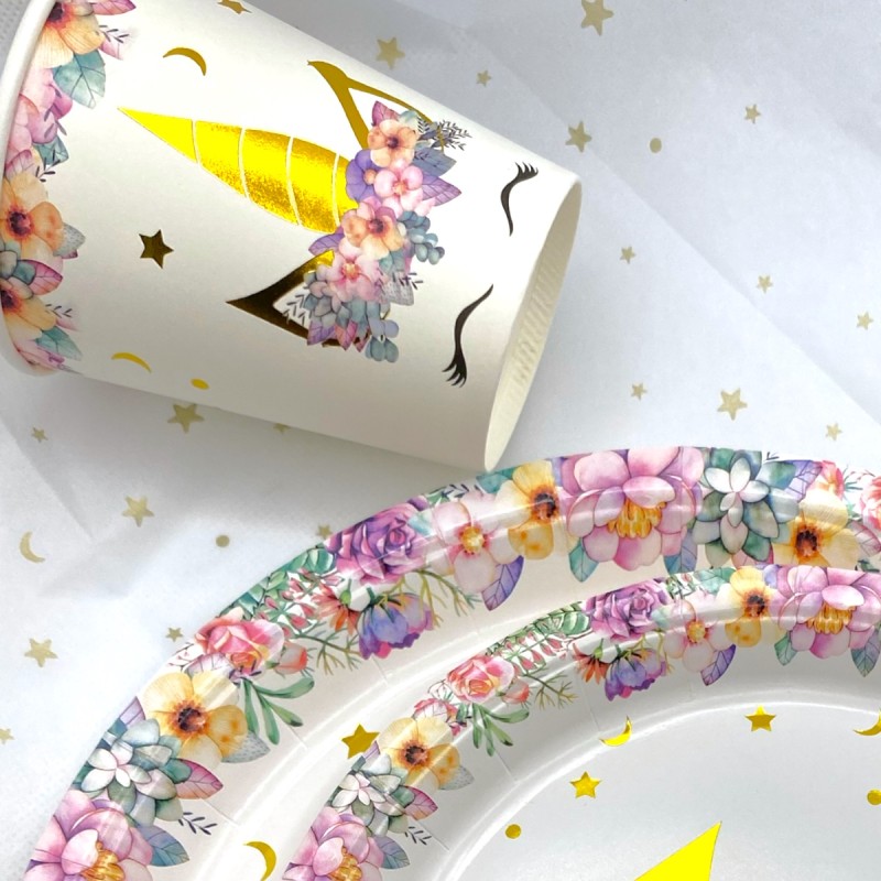 Talerzyki papierowe 18 cm jednorożec kwiatki 10 szt