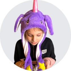 Czapka Jednorożec z ruchomymi uszami