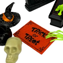 Zestaw Dekoracji i Gadżetów Halloween Miniaturki