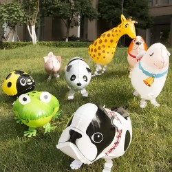 Balon spacerowy Świnka z wstążką i nóżkami