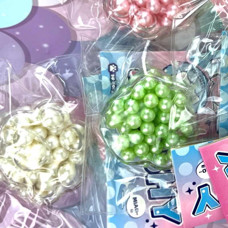 Kocia Łapka z Perełkami Perłowa Taba Squishy Catpaw