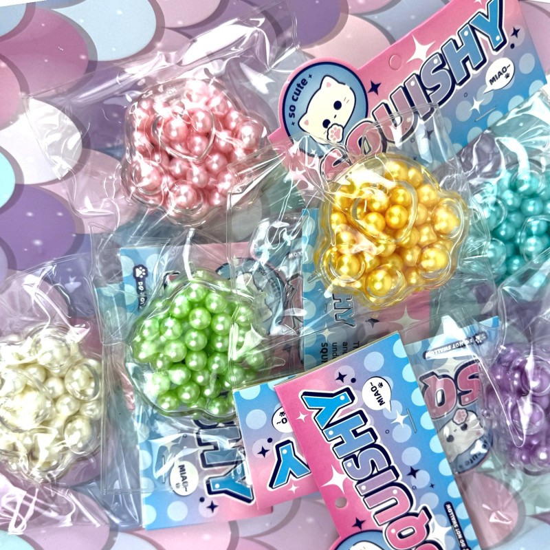 Kocia Łapka z Perełkami Perłowa Taba Squishy Catpaw