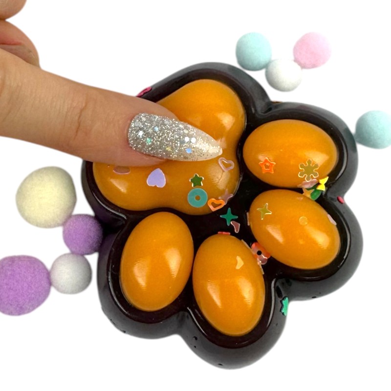 Gniotek łapka Czarna z brokatem Mochi Macaron Flavor