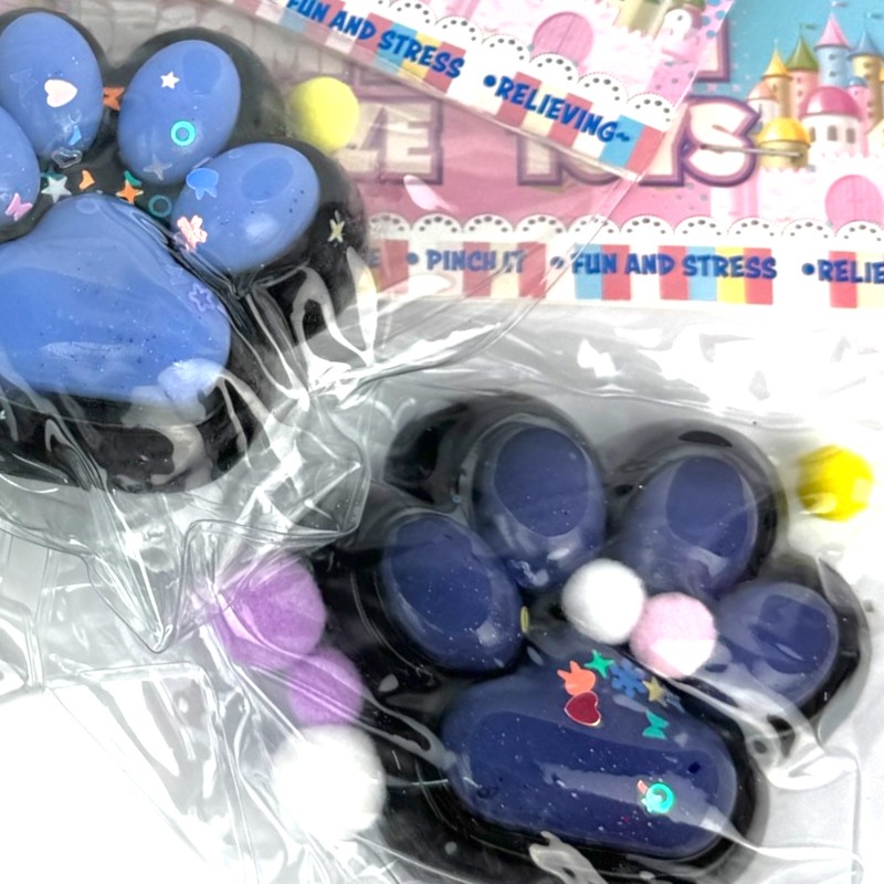 Gniotek łapka Czarna z brokatem Mochi Macaron Flavor