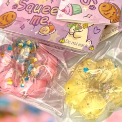 Gniotek Taba Squishy Kwiatek 6x6 cm wrażenia sensoryczne