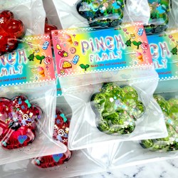 Antystresowa Kocia Łapka 3D Konfetti Squishy z Brokatem