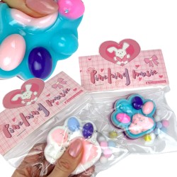 Gniotek Kocia Łapka Pastelowy efekt z galaktyczną posypką