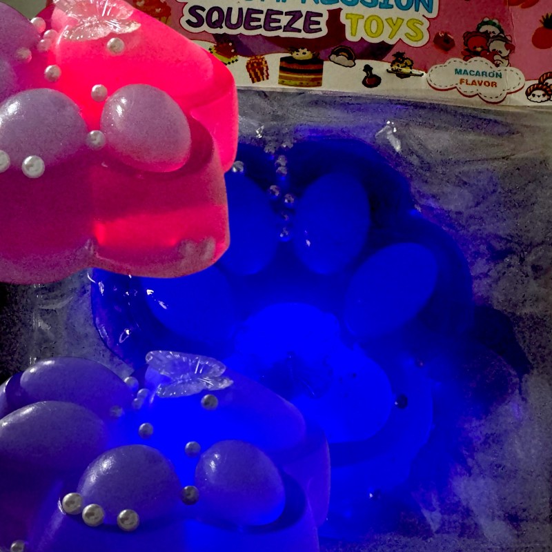 Kocia Łapka LED Jumbo z Motylkiem 12cm