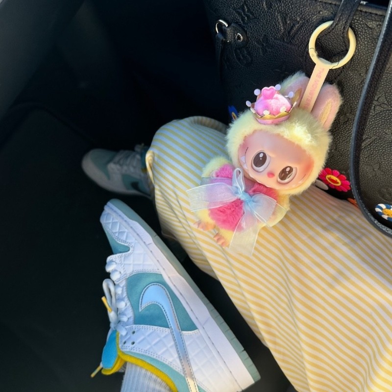 Labu Labu Monster Brelok Pluszowy Puszka 20cm