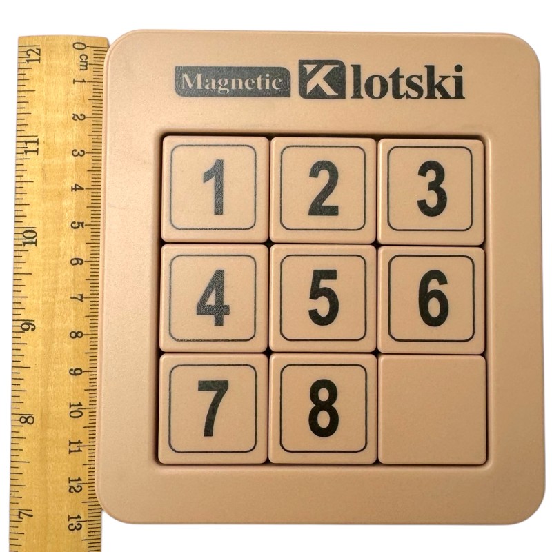 Zabawka Klotski Magnetyczne Cyfry 3x3 Przesuwanka Liczbowa