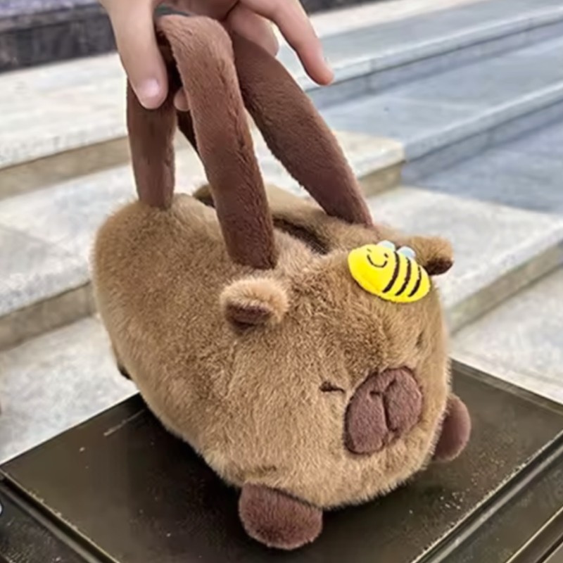 Pluszowa torebka Kapibara z maskotką