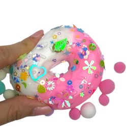 Squishy Donut Ciastko z Cekinami i Pomponami 7,5cm