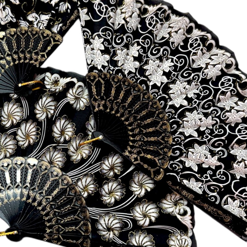 Wachlarz flamenco czarno biało złoty z kwiatami 1 szt.