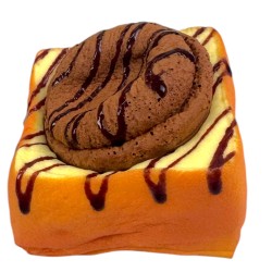 Squishy gniotek Slow Rising pachnące ciastko z lodami 7x7 cm