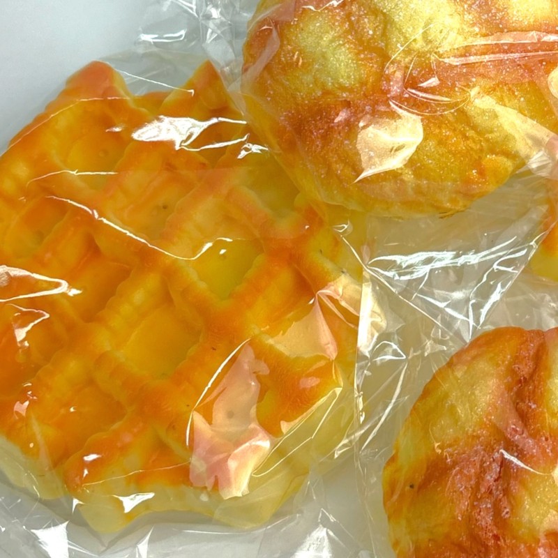 Squishy gniotek bułka kajzerka 1 szt. pachnące pieczywo 10x5 cm