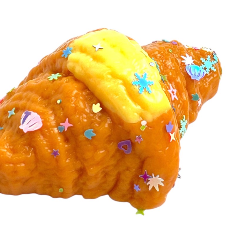 Gniotek antystresowy croissant rogalik 1 szt. ok. 7 cm